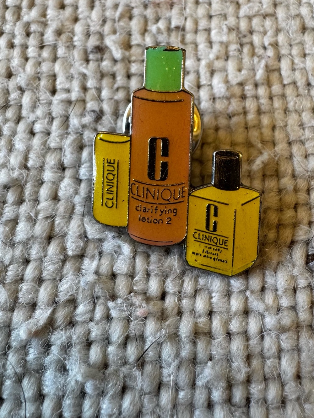 Clinique Cosmetics Enamel Pin Brooch Clarifying Lotion Beauty Makeup Made Taiwan